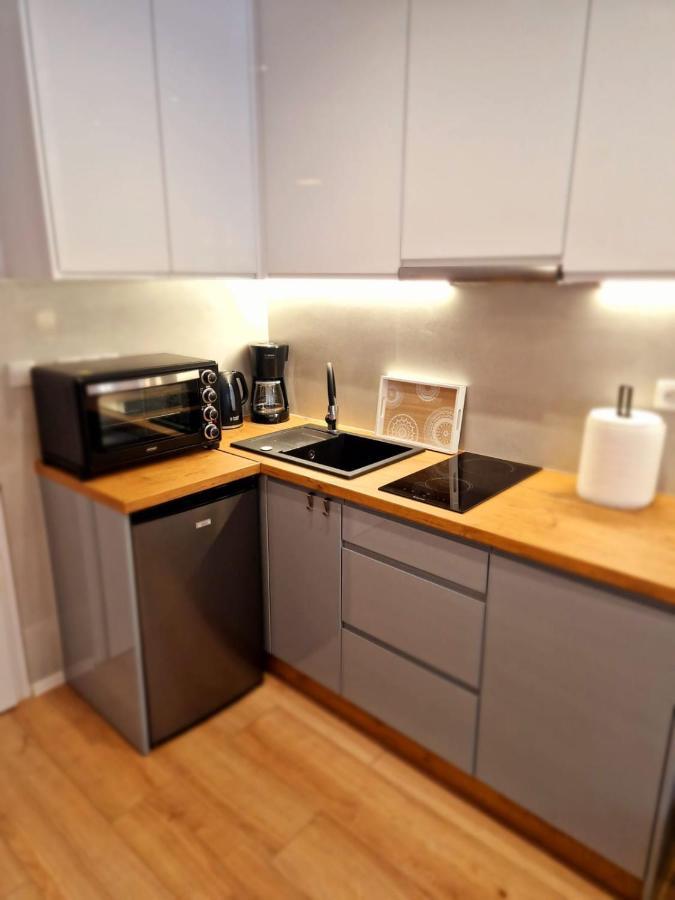 Apartament Przy Deptaku イェレニャ・グーラ エクステリア 写真